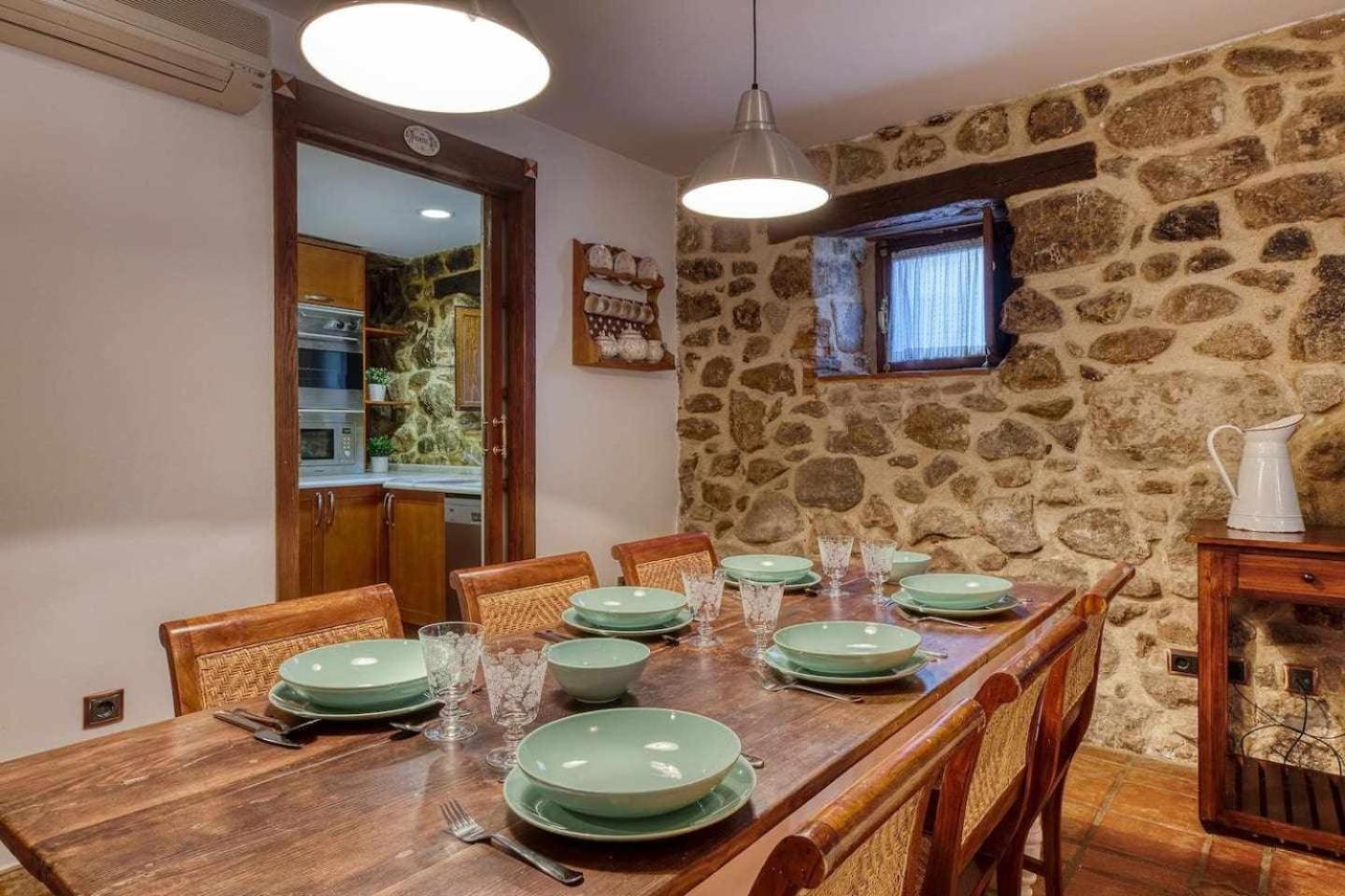 Cuesta Del Reloj Guest House Piedralaves Ngoại thất bức ảnh