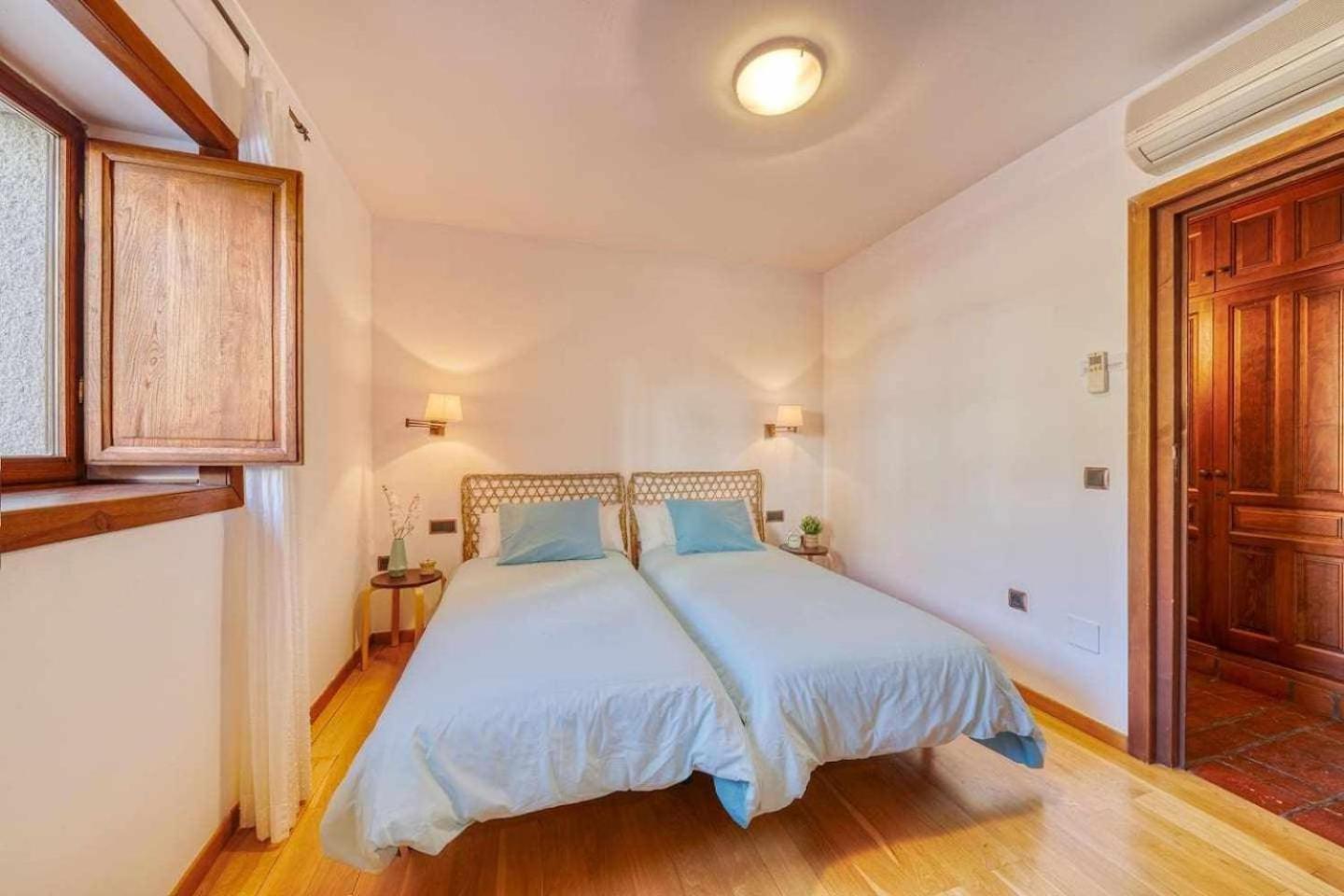 Cuesta Del Reloj Guest House Piedralaves Ngoại thất bức ảnh